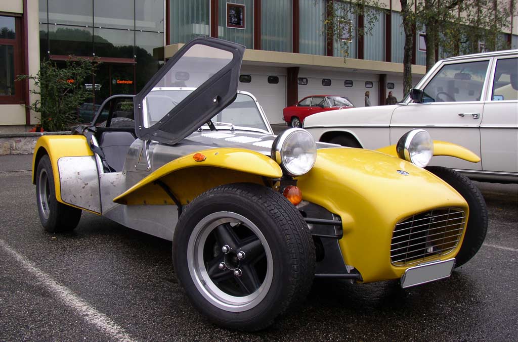 Caterham Seven technical specifications and fuel economy